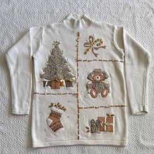 Vintage Victoria Jones Woman Cream Holiday Sweater Sz S